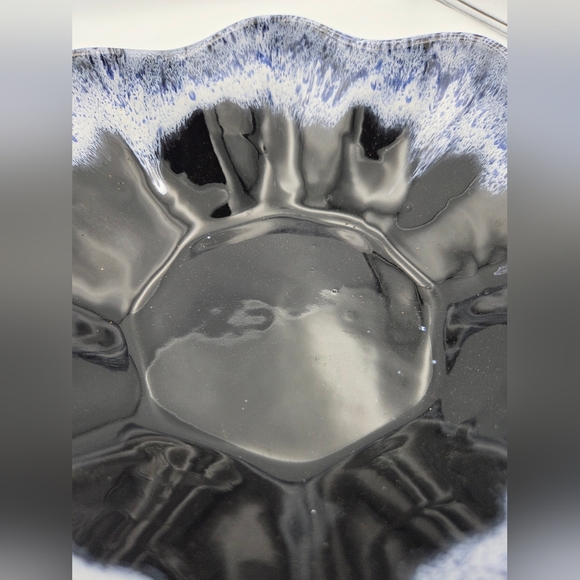 Studio Art Pottery Bowl Centerpiece BNP Canada Drip Glaze White Blue EUC - Picture 4 of 6